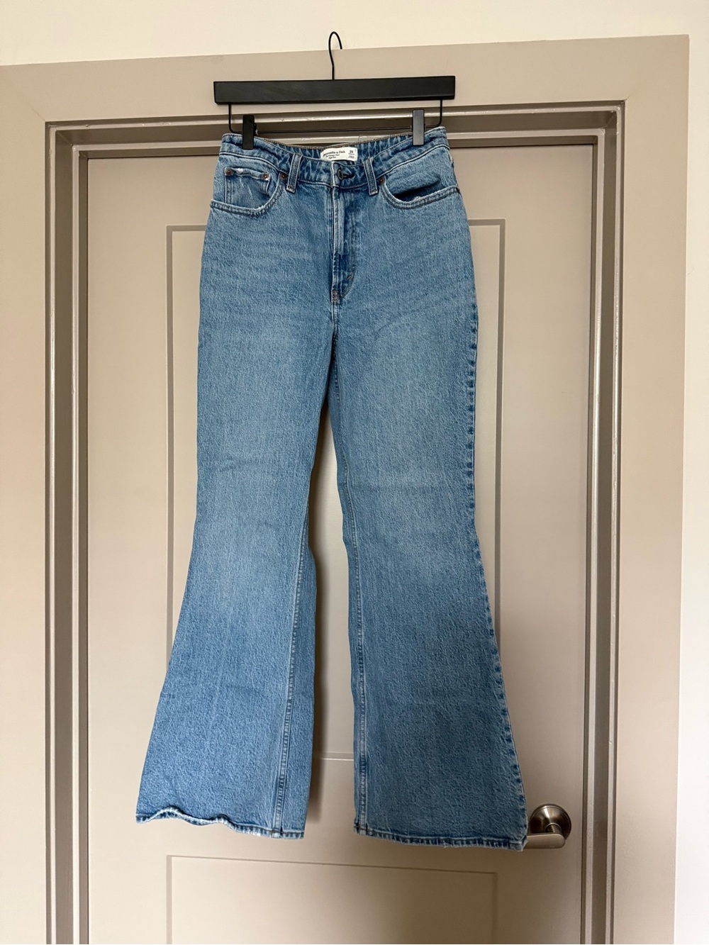 Abercrombie & Fitch Curve Love Vintage Flare High Flare Jeans